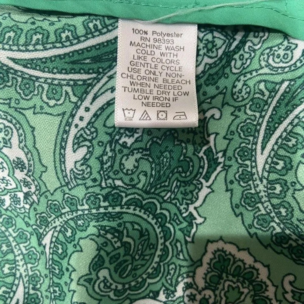 Dennis Basso Women's Sz XXS Water Resistant Button Front Jacket‎ Green Paisley
